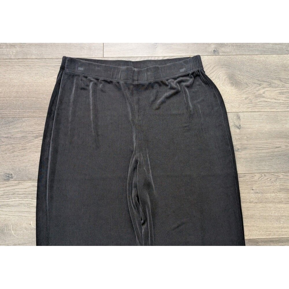 Travelers By CHICO'S Women's Slinky Knit Pull On Pants Sz 1/8-10 Black Ankle - Picture 2 of 3